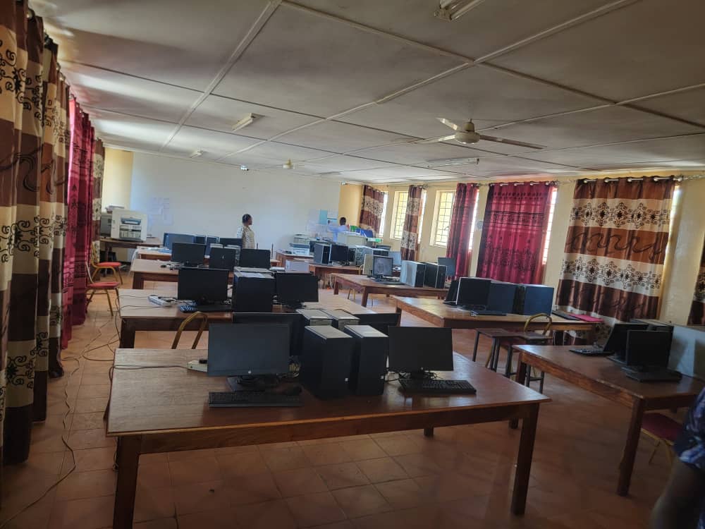 COMPUTER STUDIES LABORATORY